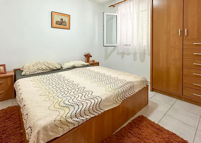 Apartment Pahert Vir
