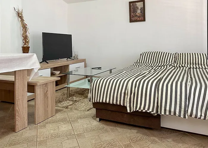 Pahert Apartment *
