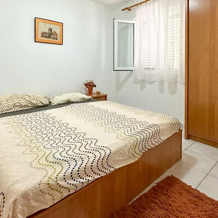 Apartamento Pahert Vir